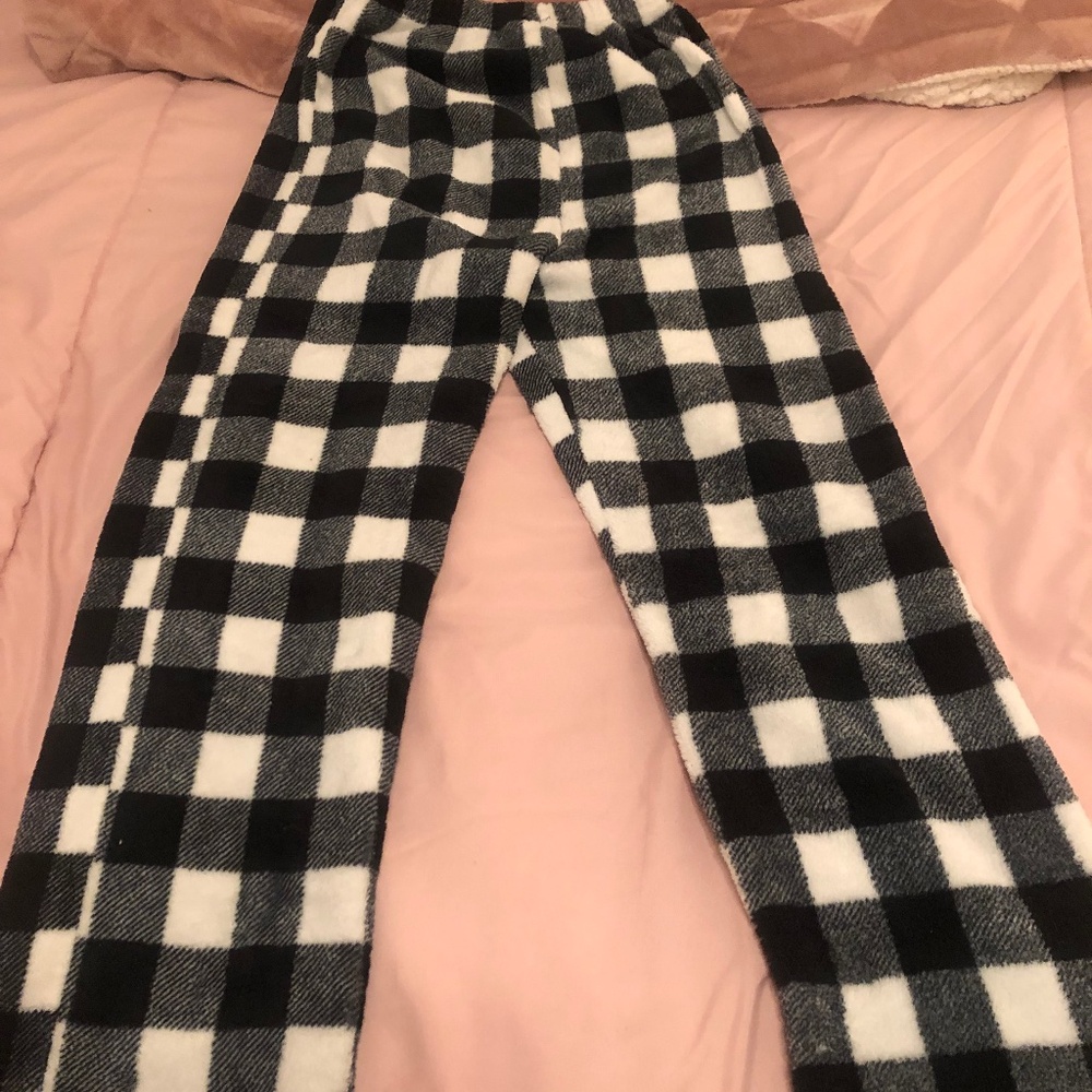 Girls plaid pj’s